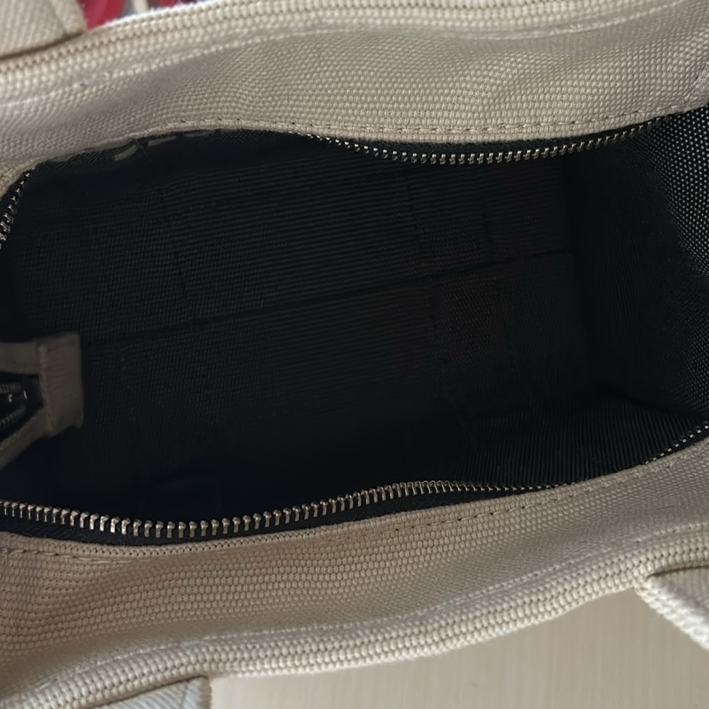 Marc Jacobs The Tote Bag - Small - Picture 12 of 16